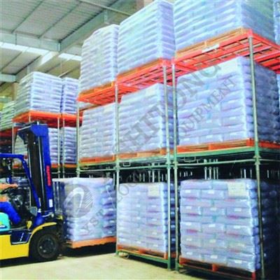 Scaffali per pallet impilabili